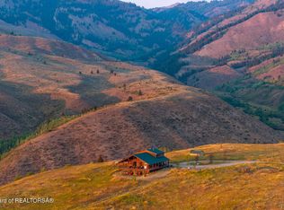 3045 E Wildhorse Rd, Jackson, WY 83001