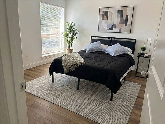 5th image of 9707 Richmond Ave APT 80