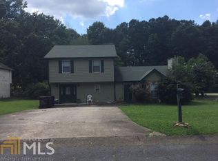 1011 Pinetree Ct, Powder Springs, GA 30127