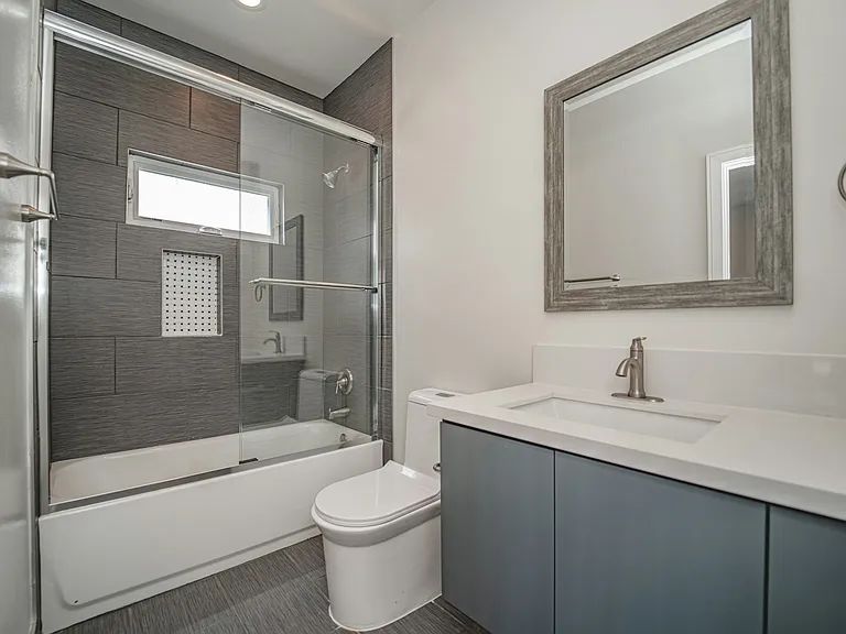 4532 Saint Charles Pl #4526 — Photo 32