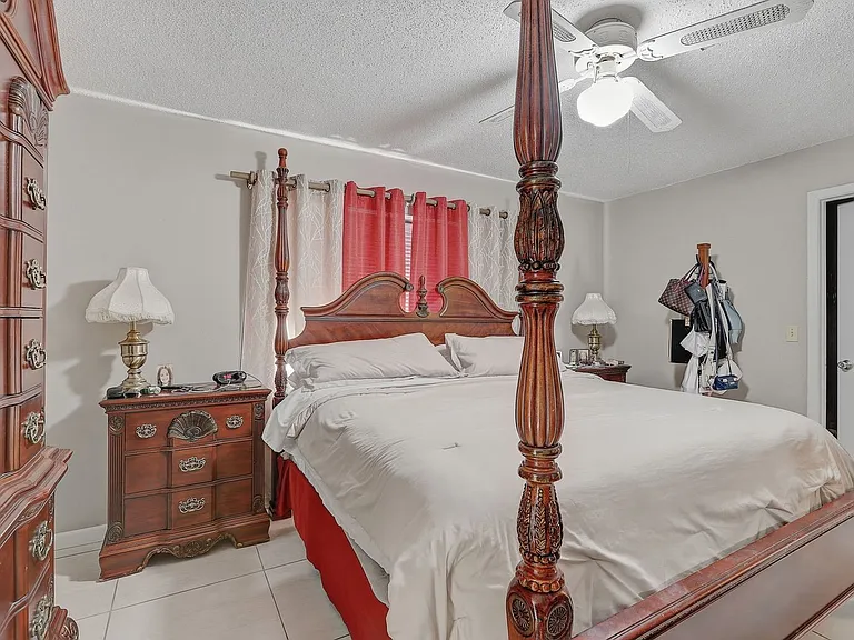 15846 Country Lake Dr — Photo 19