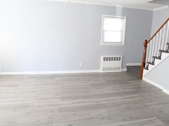2nd image of 8423 260th St