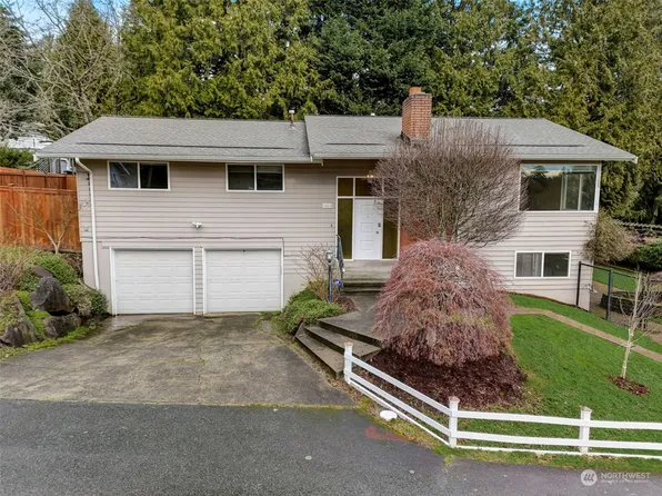 5414 NE 195th Street, Lake Forest Park, WA 98155