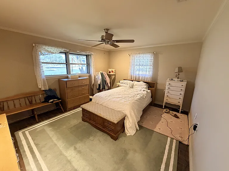 2601 Oxford Ave — Photo 24