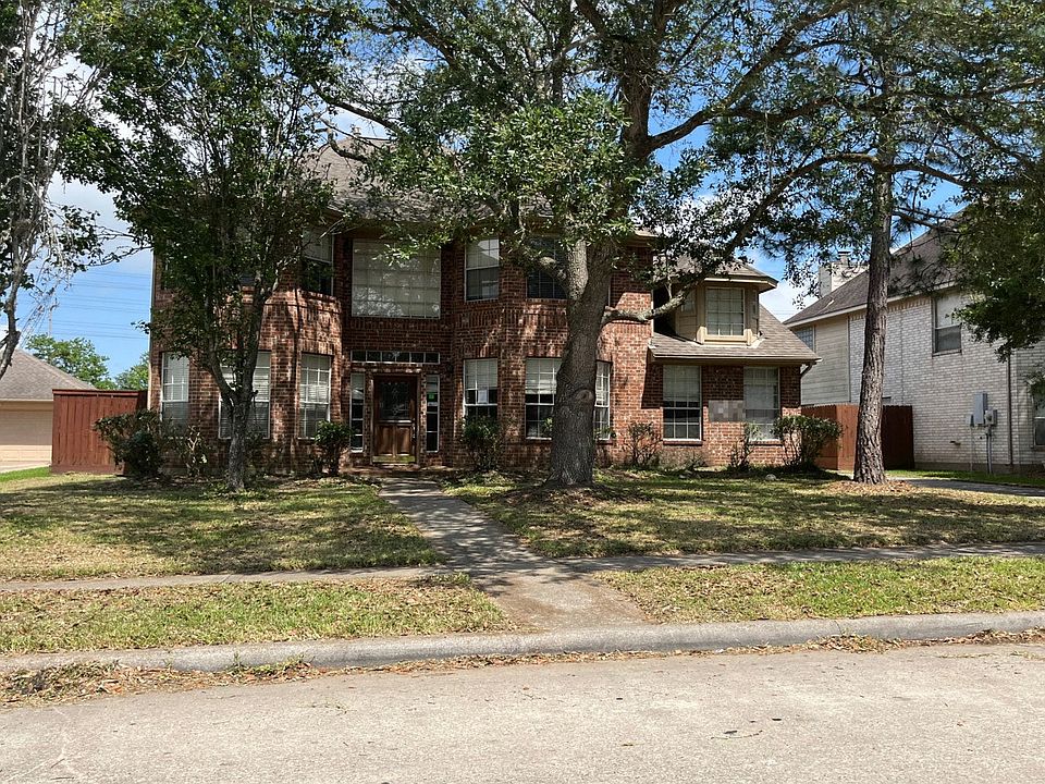 1st image of 2546 Acadiana Ln