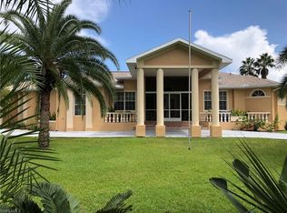 422 McKinley Ave, Lehigh Acres, FL 33972