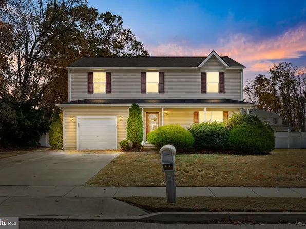 310 Fairview Ave, West Berlin, NJ 08091