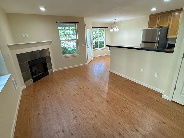 6298 SW Grand Oaks Dr #B101 — Photo 2