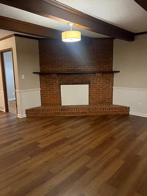 3 bed, 1840 sqft, $2,000 — Photo 4