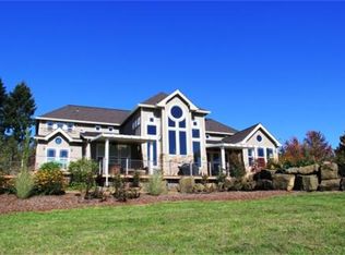 35512 Sunnyhill Ln, Pleasant Hill, OR