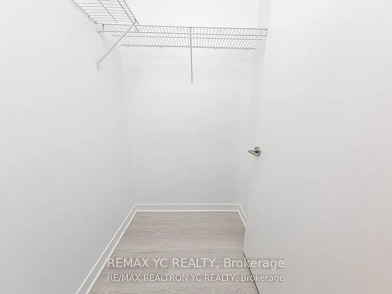 185 Alberta Ave #805 — Photo 15