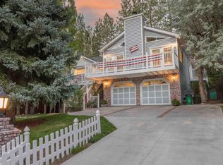 247 Crystal Lake Rd, Big Bear Lake, CA 92315
