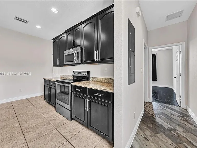 995 SW 147th Ave #2514 — Photo 12