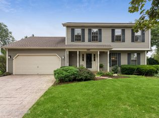 1281 Herrington Rd, Geneva, IL 60134