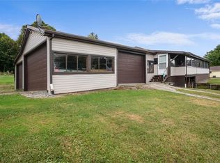 145 Fording Rd, New Castle, PA 16101