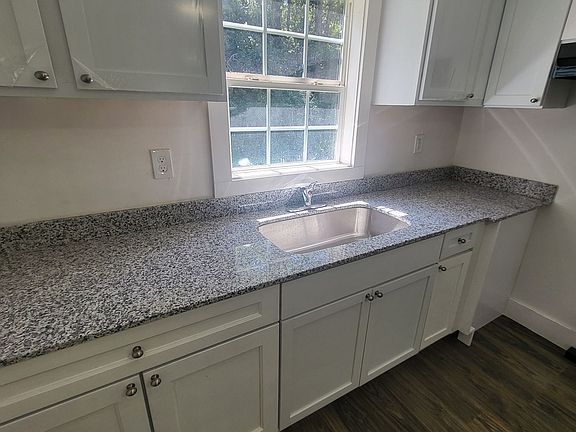 5th image of 2342 Old Blackmon Ln