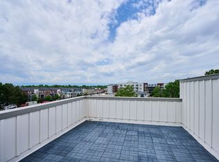 2166 S Bellaire St, Denver, CO 80222