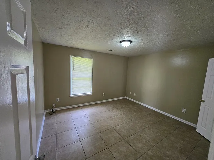 9235 Colony Dr NW #B — Photo 11