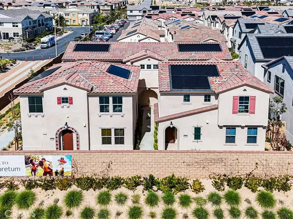 16651 Snowdrop Ln #1, Fontana, CA 92336