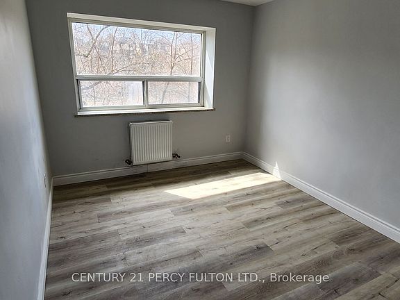 4th image of 2202 Weston Rd #103