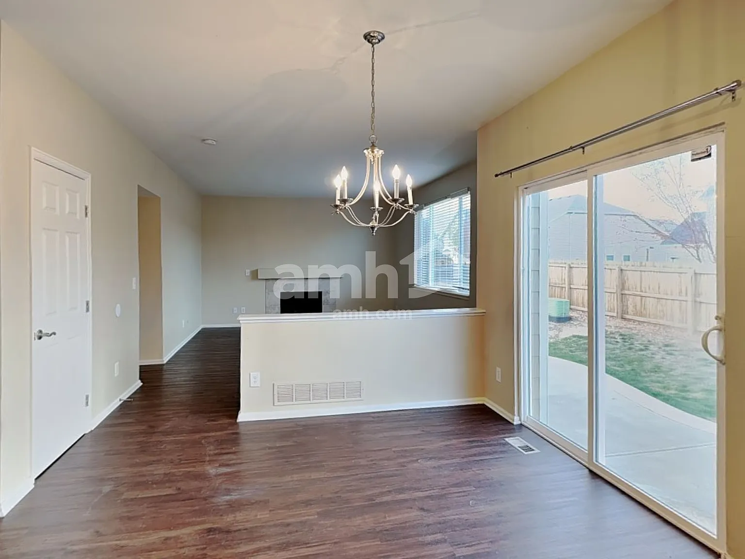 5 bed, 3.5 bath, 3343 sqft, $3,400 — Photo 4