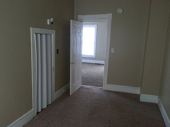 4th image of 14-16 Marshall Ave