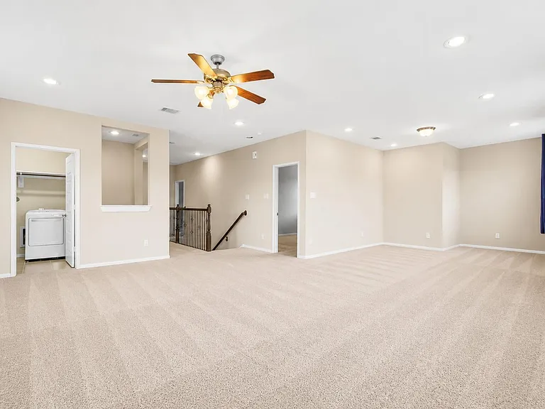 22503 Miramar Bend Dr — Photo 28