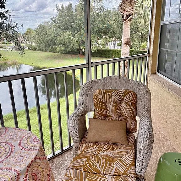 703 Casa Del Lago Way #703 — Photo 24