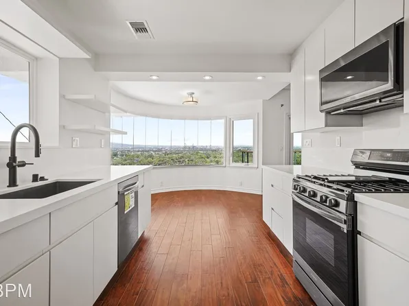 5615 Aladdin St, Los Angeles, CA 90008
