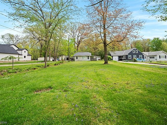 5th image of 549 Vineland Rd