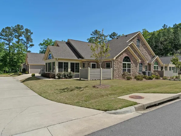 160 Cornerstone Ct, Bessemer, AL 35022