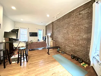 Rented by Bond New York