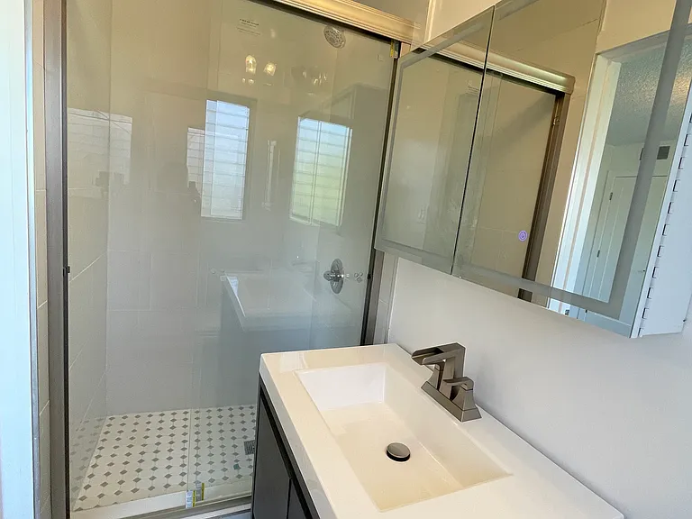 1125 Rexford Dr #12 — Photo 22