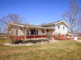 709 Castetter Rd, Henryville, IN 47126