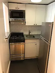 Rented by Mallory Management Corp