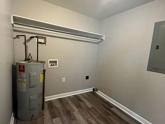 5th image of 2008 Grandhaven Dr Unit B