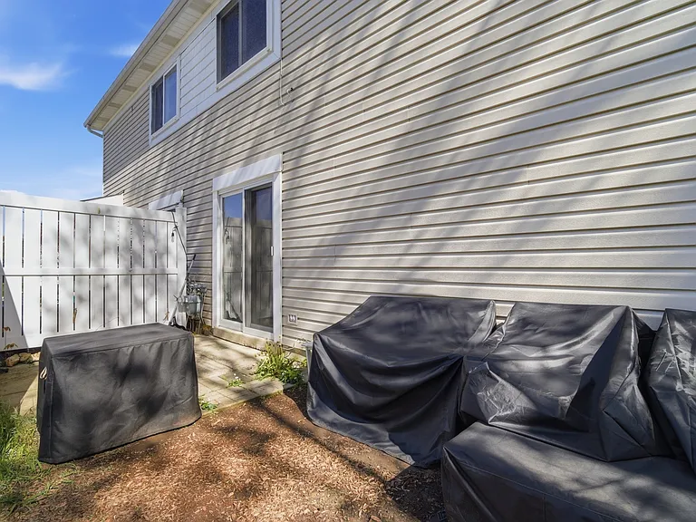 1495 Cornell Ct #1495 — Photo 16
