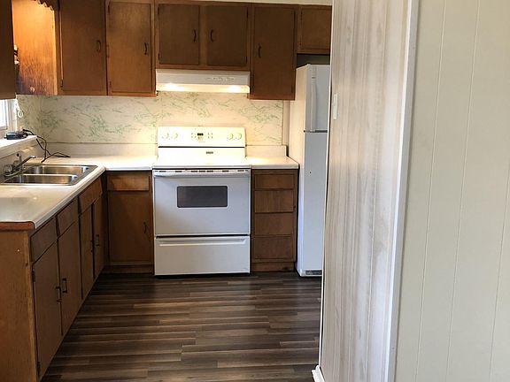 3rd image of 402 Murray Ave