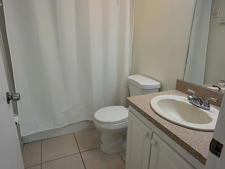 905 Southridge Rd #204A — Photo 5