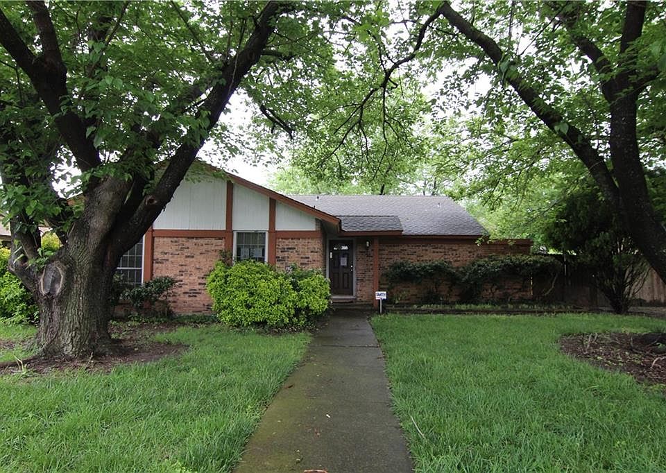 1st image of 1502 White Oak Dr