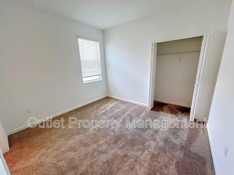 1521 Peach Creek Dr #1521B — Photo 6