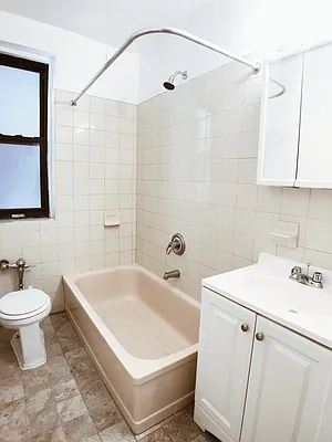 Rented by Finders NYC | media 4