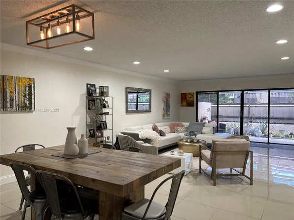 410 Saint Andrews Rd #51, Hollywood, FL 33021