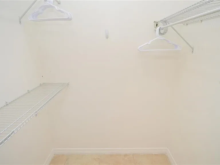 8625 Mallard Reserve Dr #101 — Photo 23