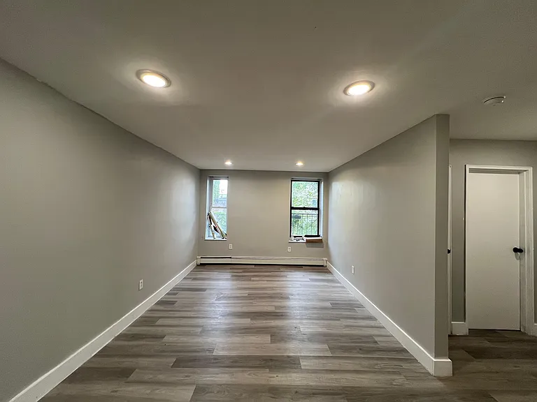 127 Wade St #17E — Photo 3