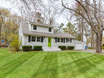 19 Lloyd Ave, Wrentham, MA, 02093