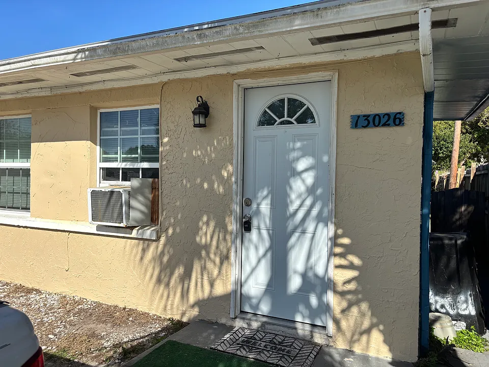 13208 Dania St #1
