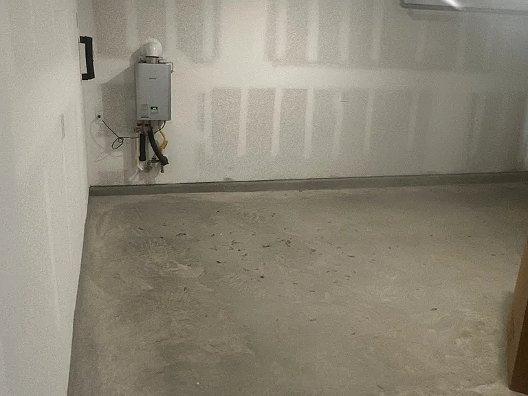 4750 Airmen Dr — Photo 10