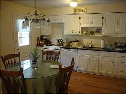 5th image of 3 Carol Ann Ct