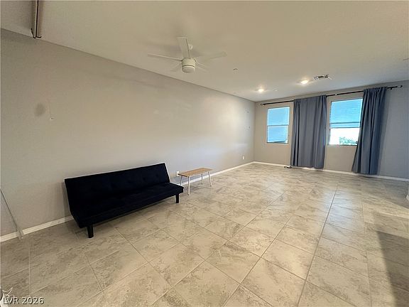 4th image of 486 Granite Arch St